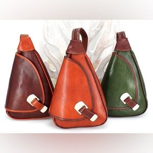 Vera Pelle Italy Natural Leather Crossbody Backpack Sling Bag